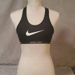 NIKE • Sports Bra